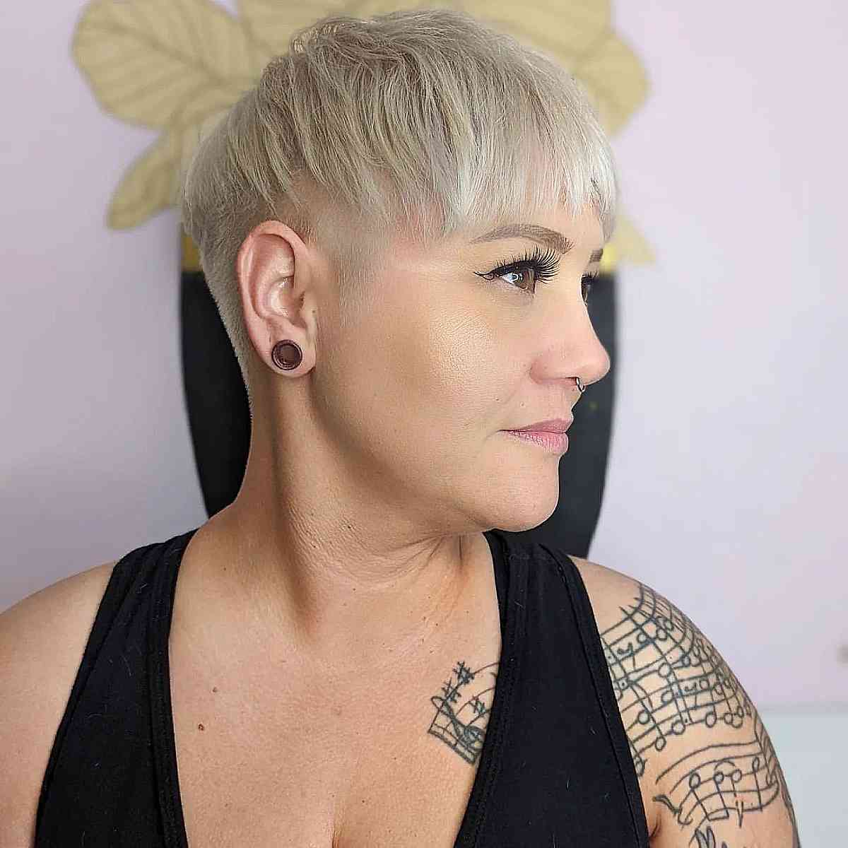 Short Edgy Blonde Pixie with an Undercut