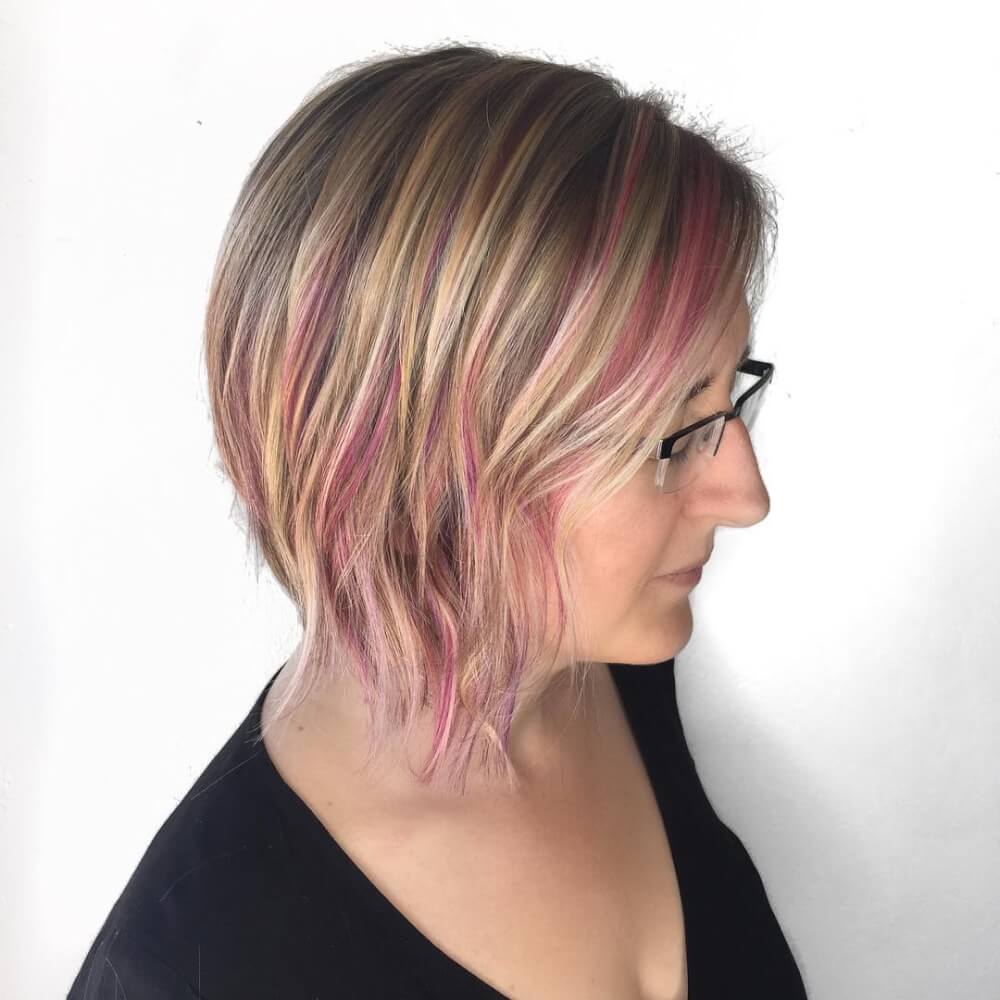 Short hair with pops of pink color for thin hair
