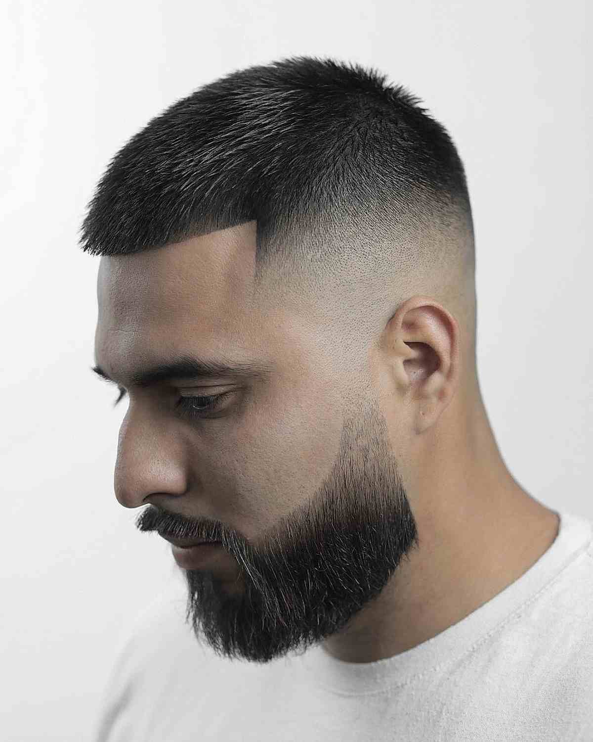 Skin Fade and Razored Edges on Short Hair for Guys